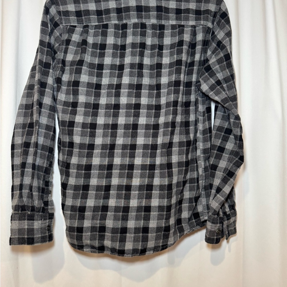 Arizona Jean Company Black and Gray Plaid Shirt - Picture 6 of 6